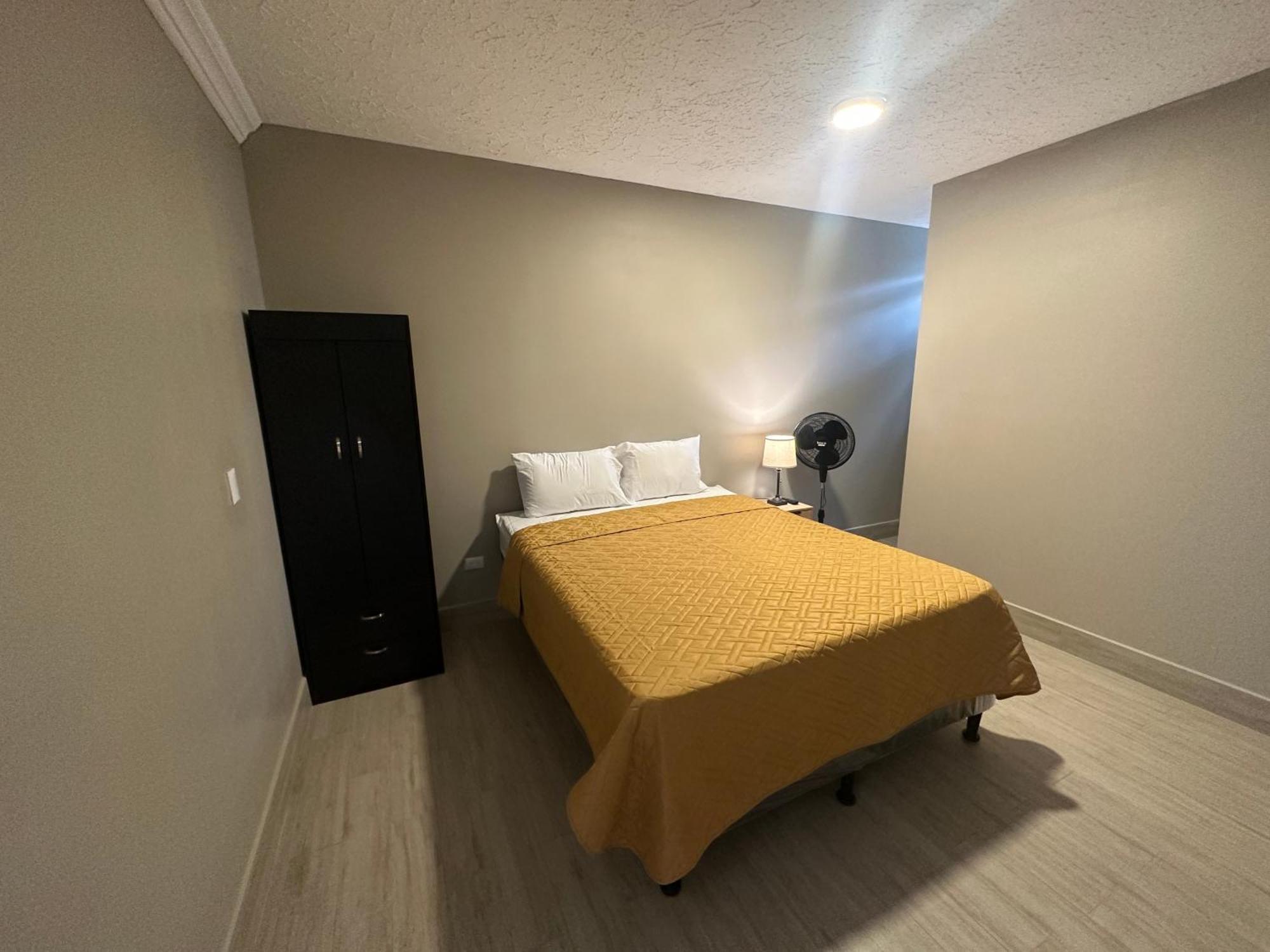 Villa Sicilia Guatemala City Luaran gambar